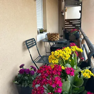 https://appartement-de-charme-givors.hotels-rhonealpes.com